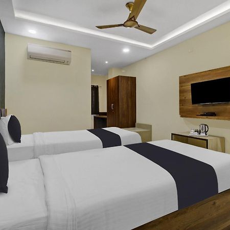 Collection O Hotel Swagath Pride Mancherāl Zewnętrze zdjęcie