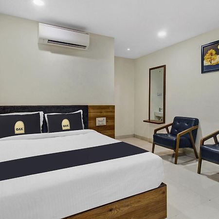 Collection O Hotel Swagath Pride Mancherāl Zewnętrze zdjęcie