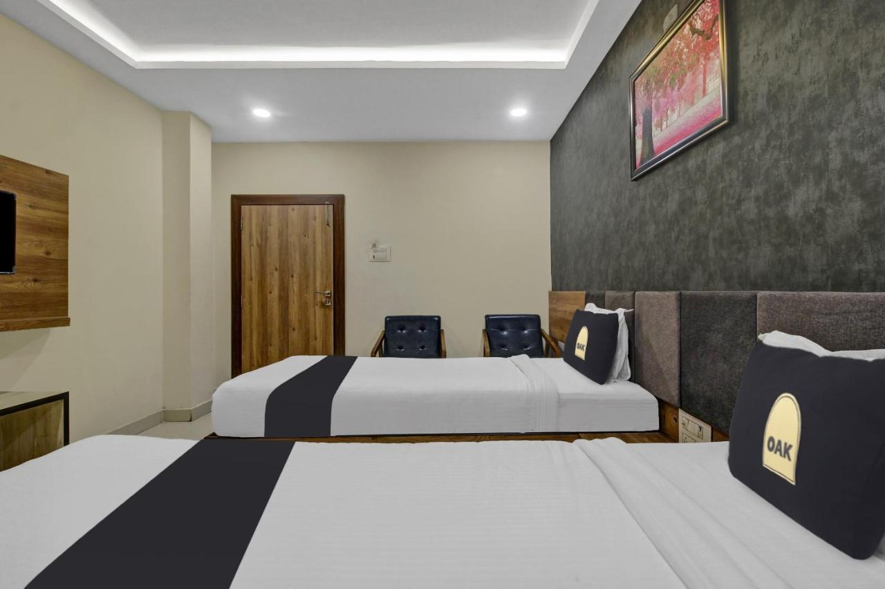 Collection O Hotel Swagath Pride Mancherāl Zewnętrze zdjęcie