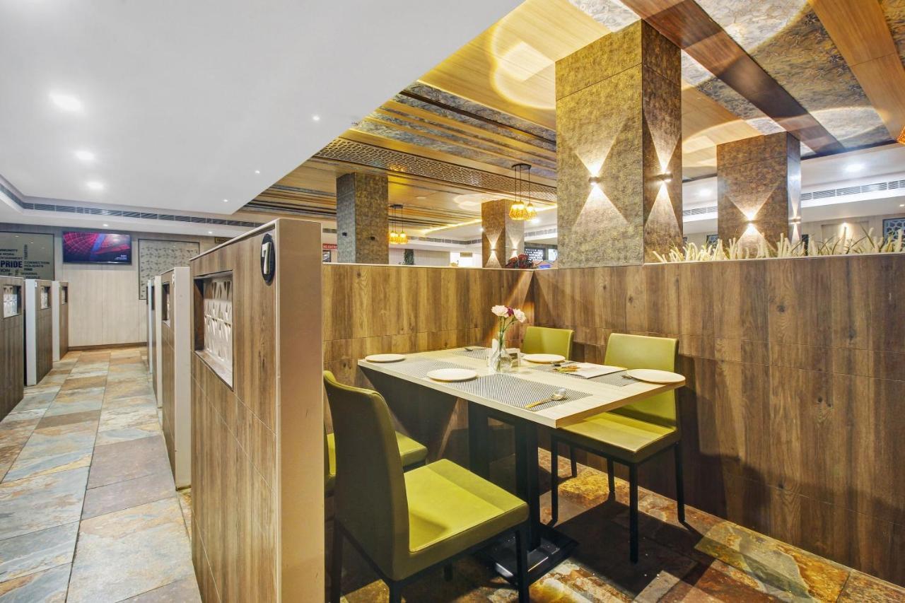Collection O Hotel Swagath Pride Mancherāl Zewnętrze zdjęcie